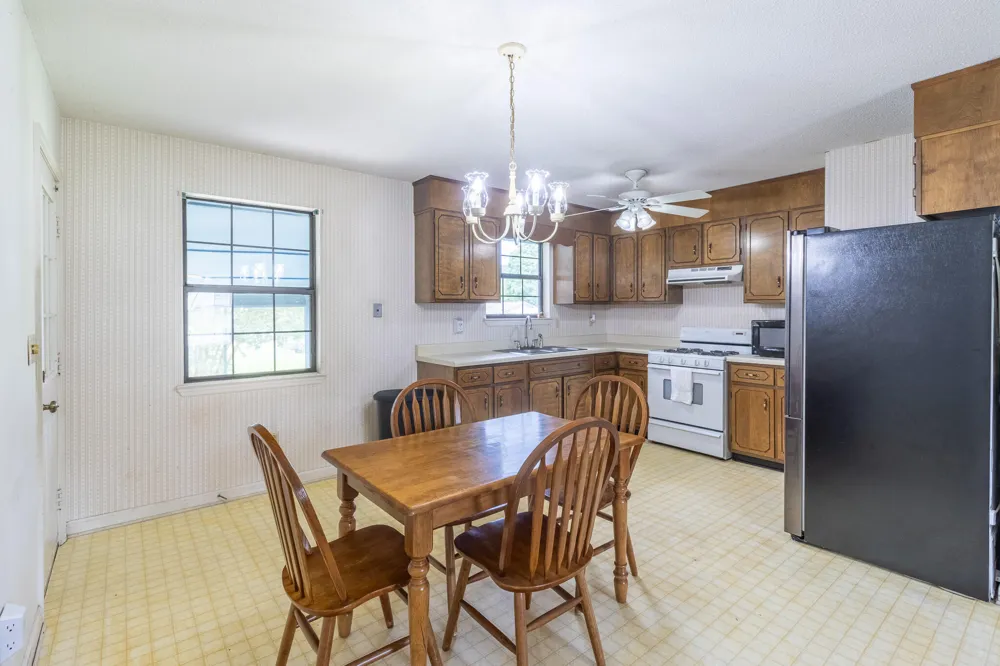 192 Cedar Point Lane South Pittsburg, TN 37380