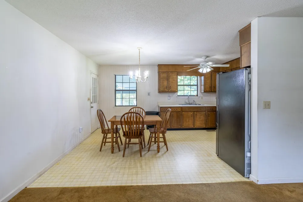 192 Cedar Point Lane South Pittsburg, TN 37380