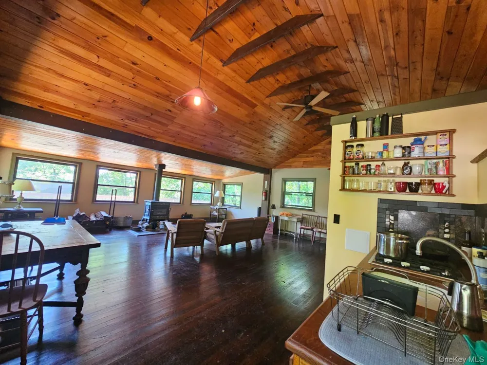 211 Brook Trail Greenwood Lake, NY 10925