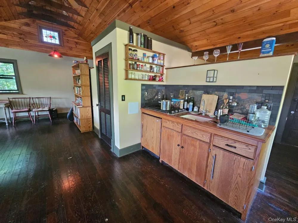 211 Brook Trail Greenwood Lake, NY 10925