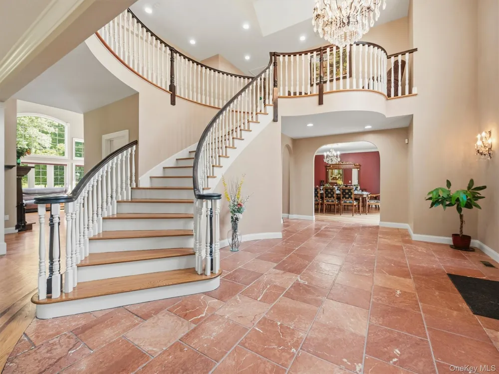 637 S Mountain Road New City, NY 10956