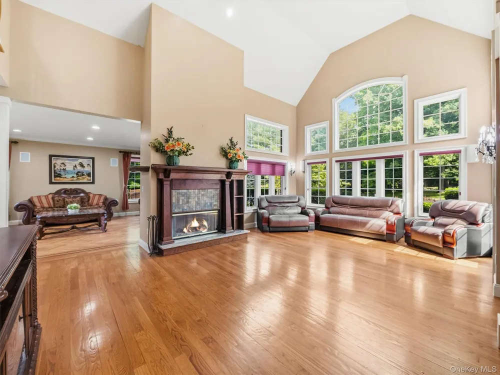 637 S Mountain Road New City, NY 10956