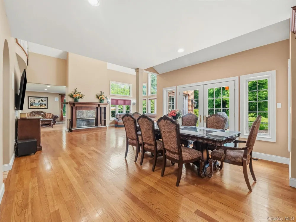 637 S Mountain Road New City, NY 10956