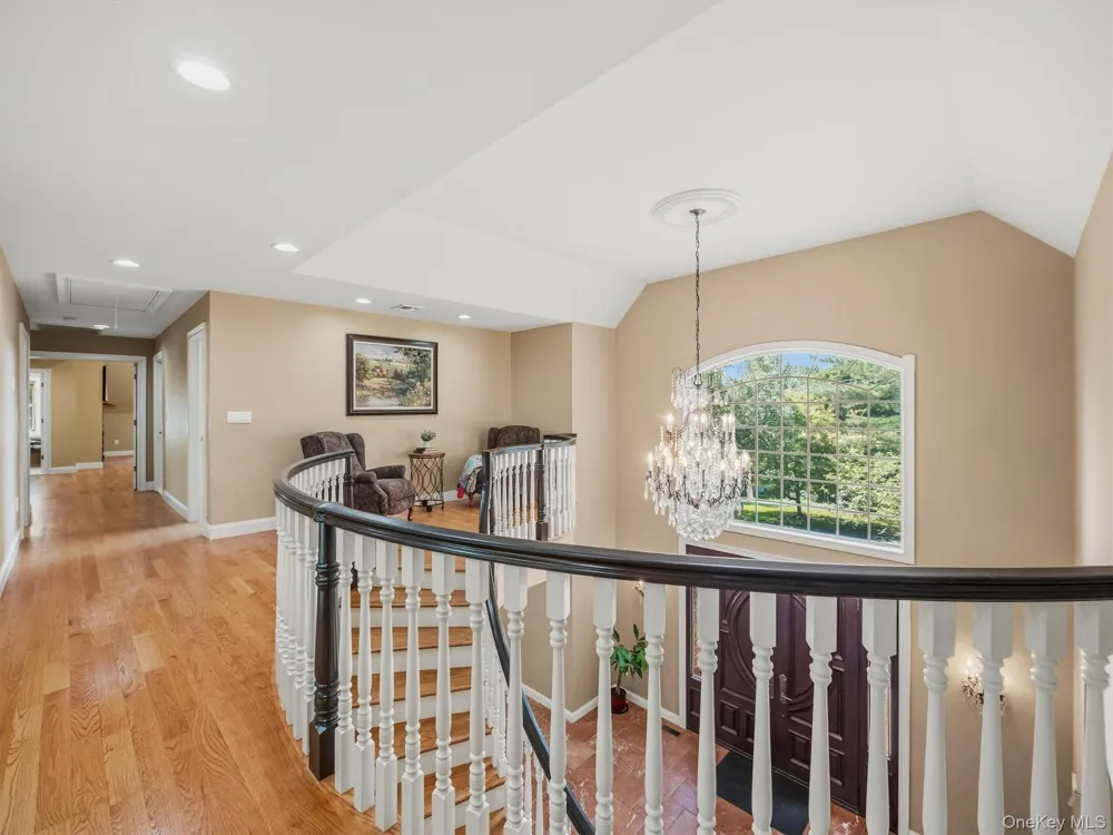 637 S Mountain Road New City, NY 10956