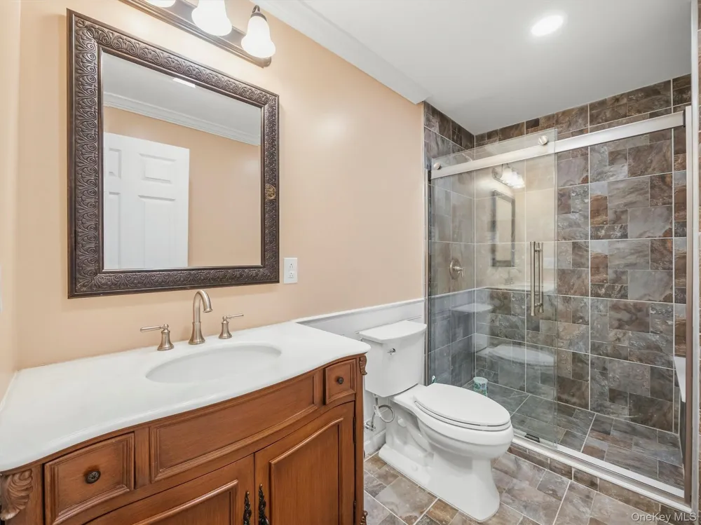 637 S Mountain Road New City, NY 10956
