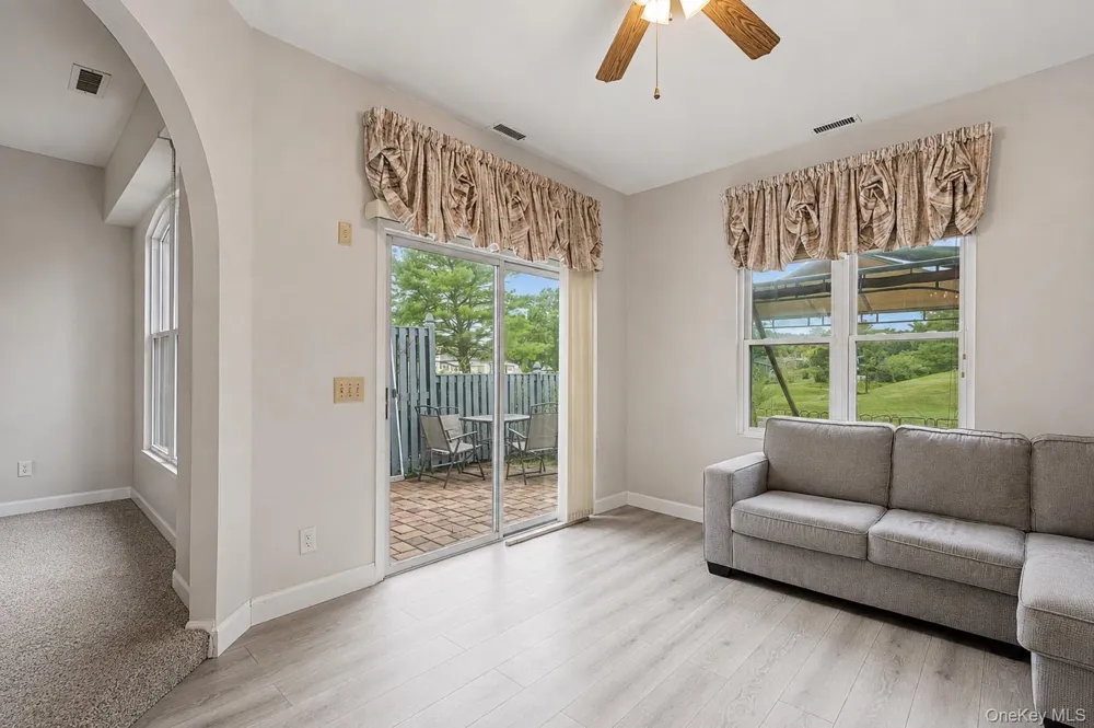 843 Spring Lake Drive Middle Island, NY 11953