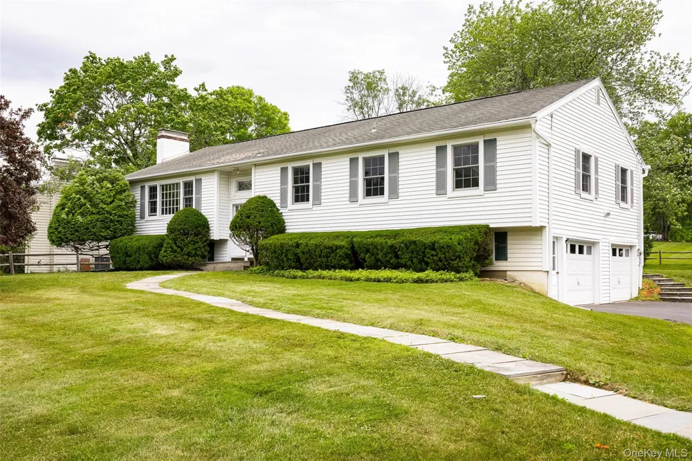 5 Millbank Road Poughkeepsie, NY 12603