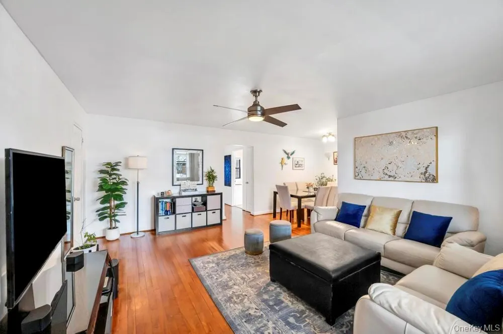 196-72 69th Ave #1 FL Fresh Meadows, NY 11365