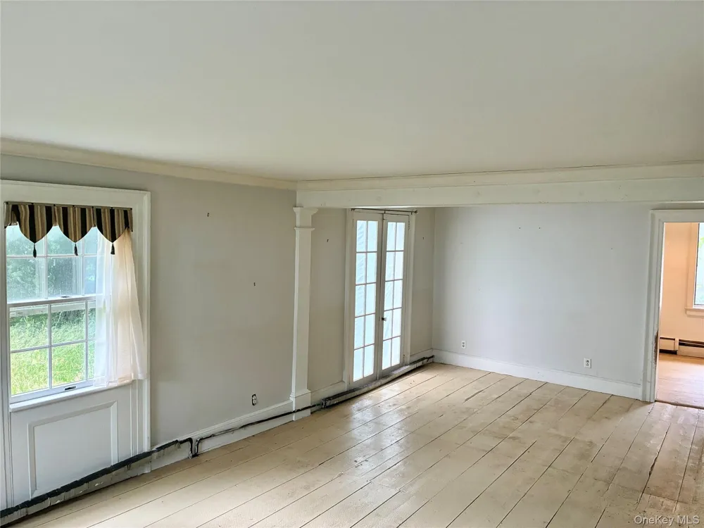 42 State Route 9H Hudson, NY 12534