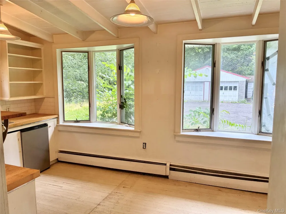 42 State Route 9H Hudson, NY 12534