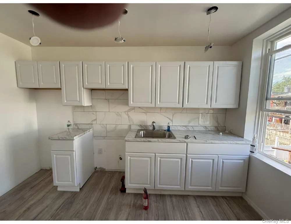 72-37 66th Street #2 Glendale, NY 11385