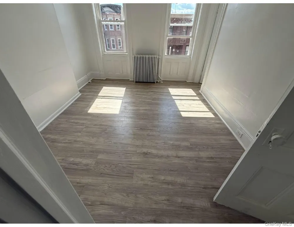 72-37 66th Street #2 Glendale, NY 11385