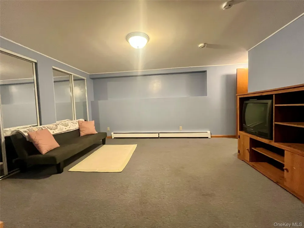 334 Greeves Road New Hampton, NY 10958