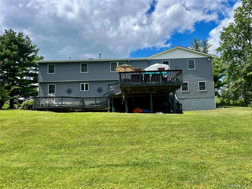 334 Greeves Road New Hampton, NY 10958