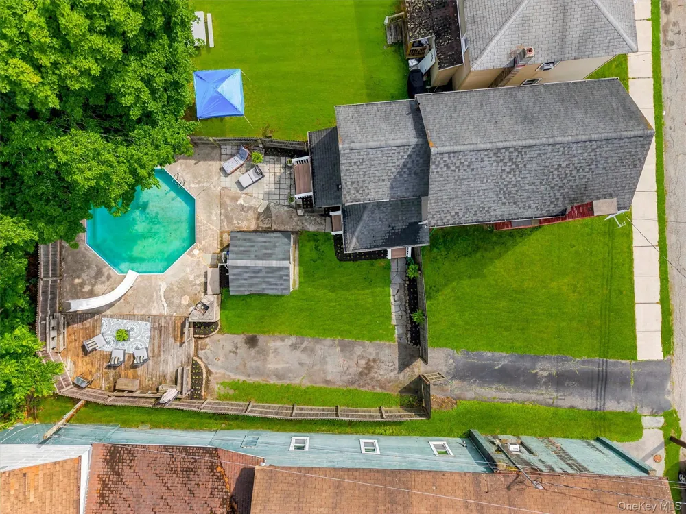 15 Delaware Street Port Jervis, NY 12771