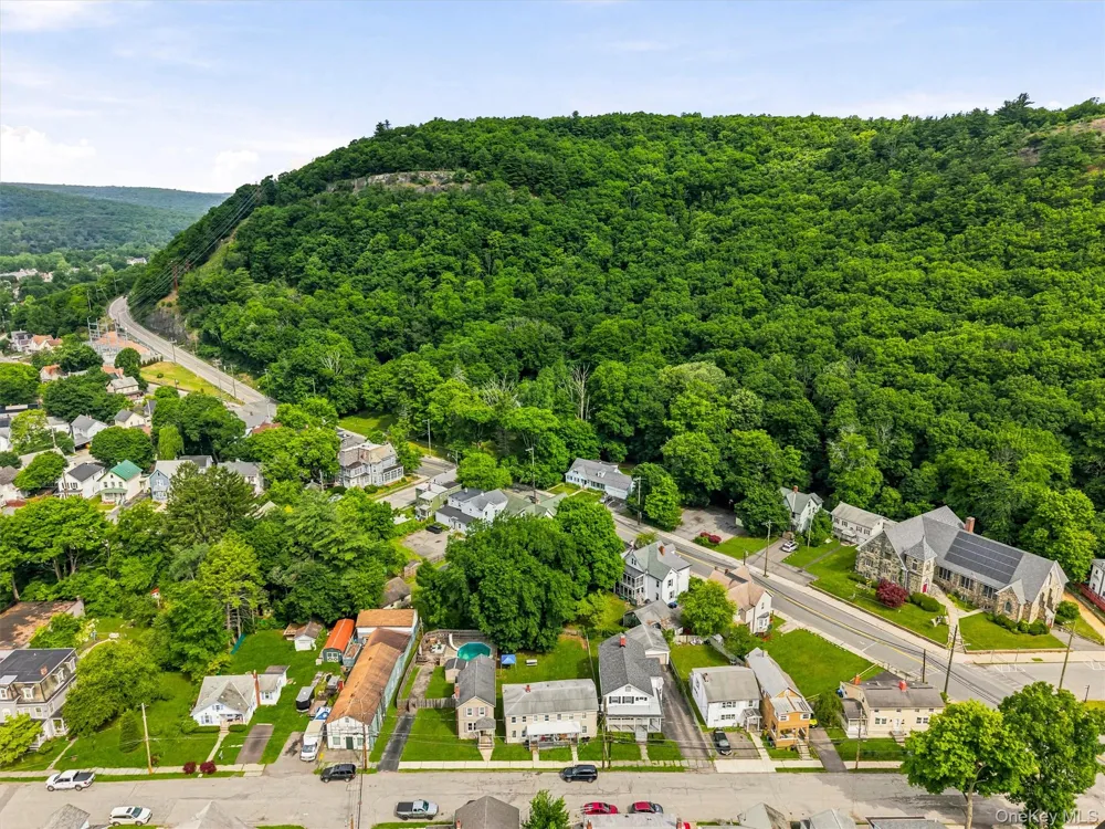 15 Delaware Street Port Jervis, NY 12771