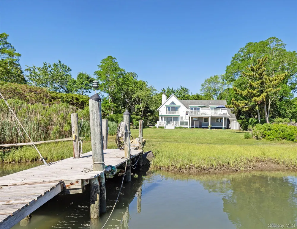 5 Sea Gull Road Shelter Island, NY 11964