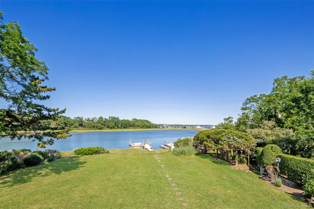 5 Sea Gull Road Shelter Island, NY 11964