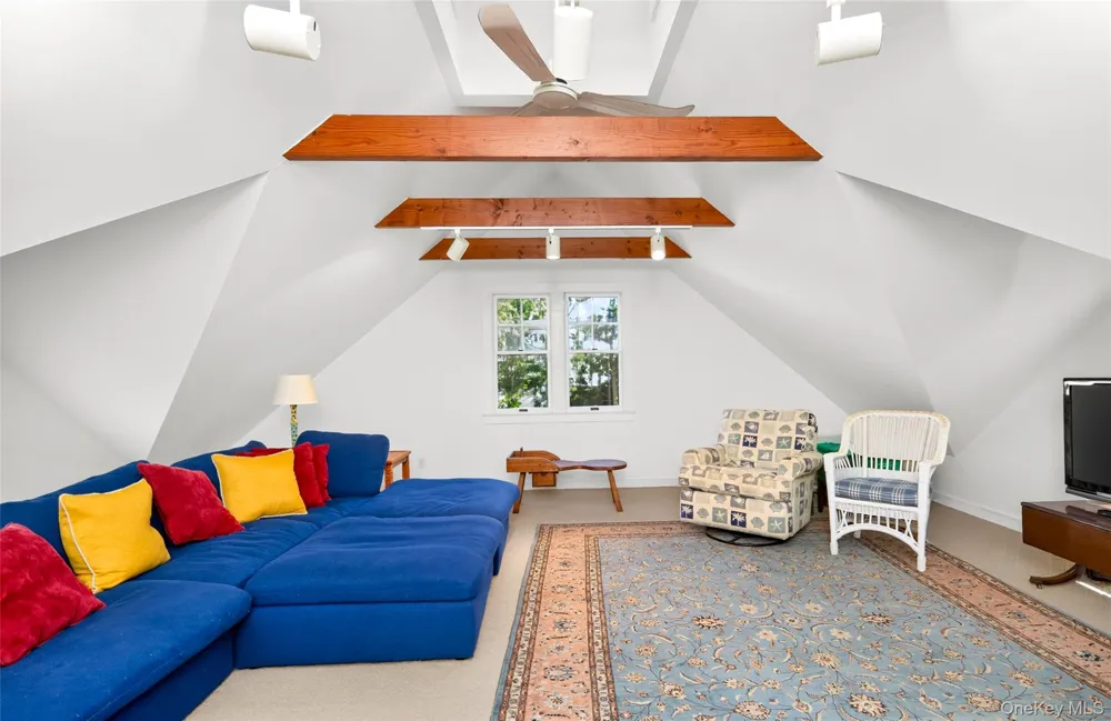 5 Sea Gull Road Shelter Island, NY 11964