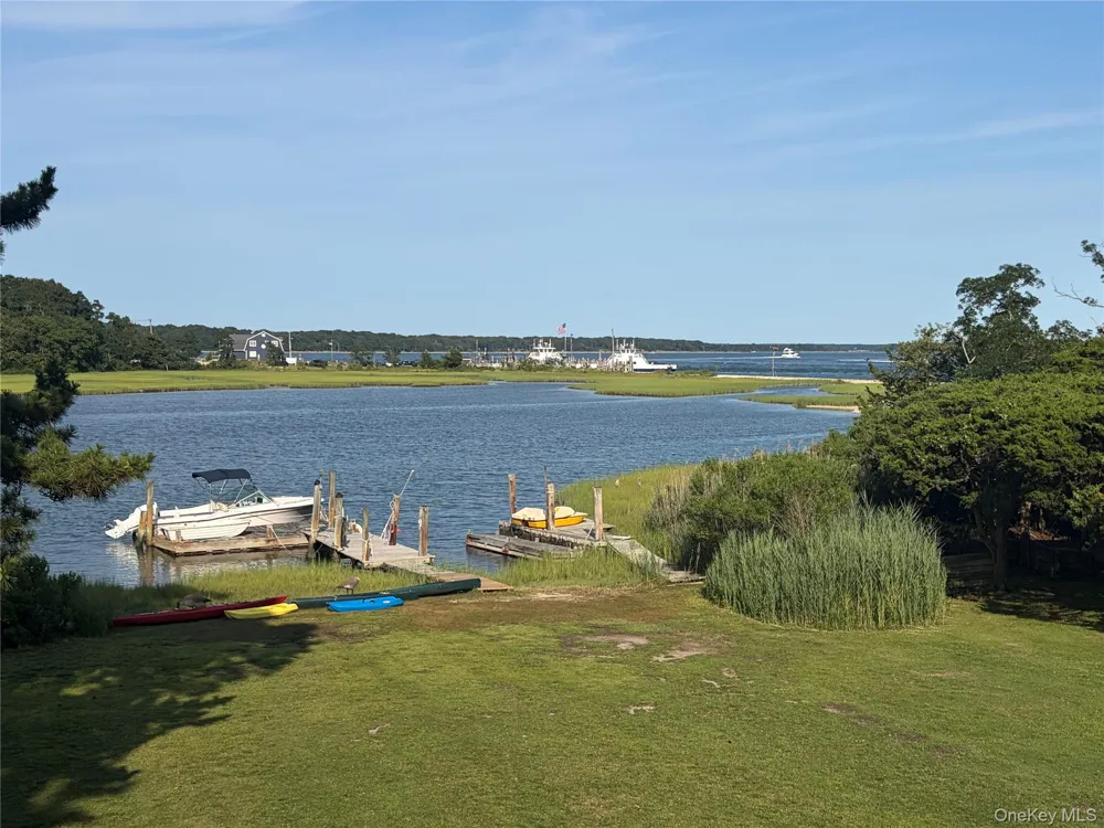 5 Sea Gull Road Shelter Island, NY 11964