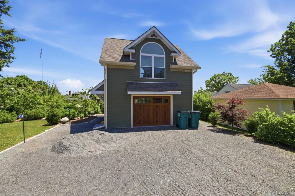 5 and 10 West Street Marlboro, NY 12542