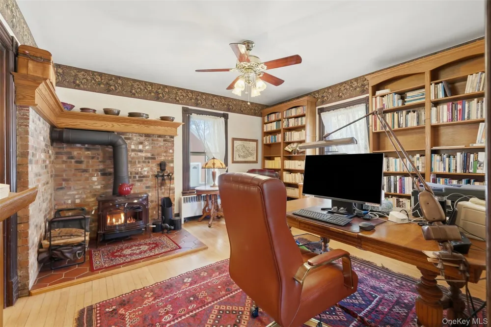 5 and 10 West Street Marlboro, NY 12542