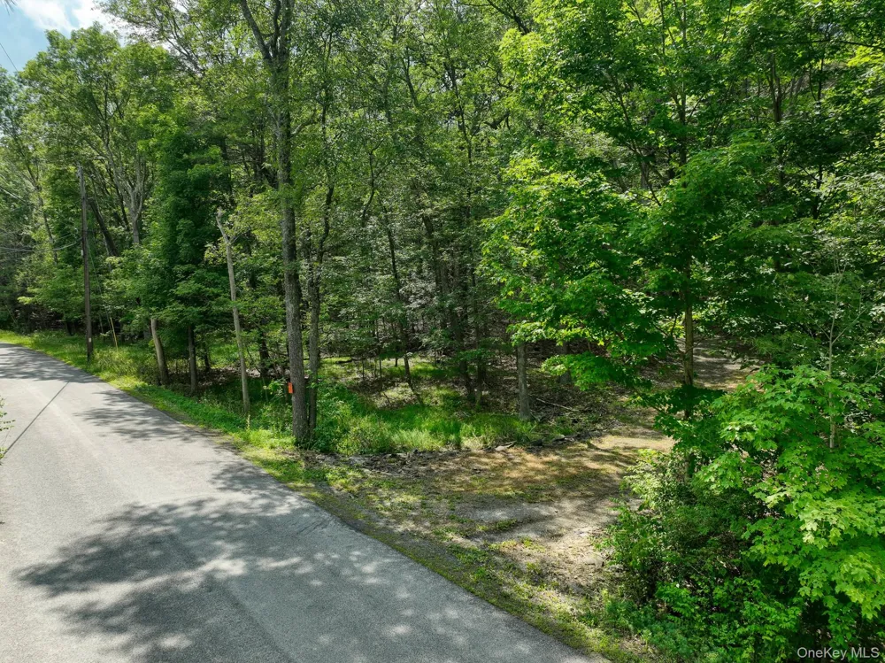 400 Stoll Road Saugerties, NY 12477