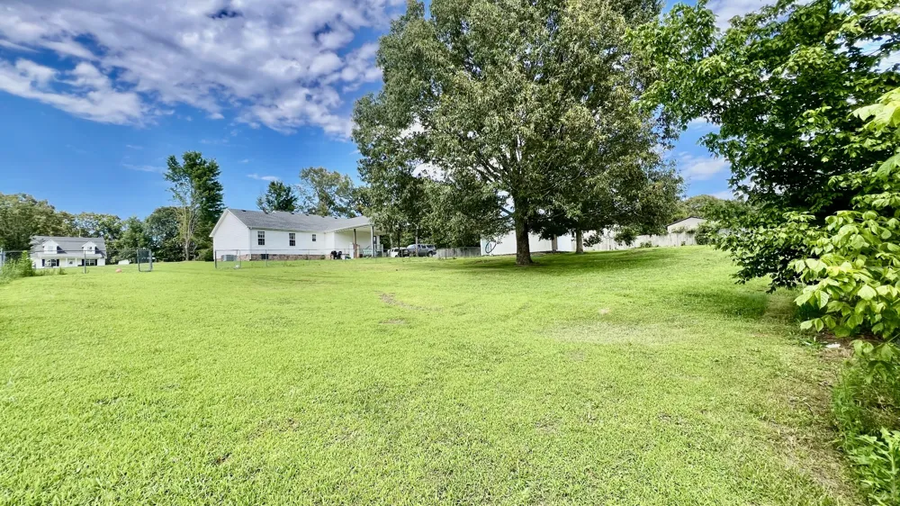 153 Commodore Cir Summertown, TN 38483