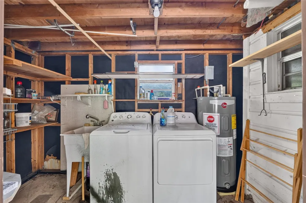 2 ALLEY A Yankeetown, FL 34498