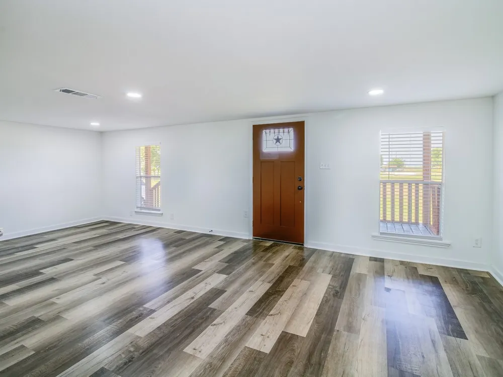 220 Lcr 396 Groesbeck, TX 76642