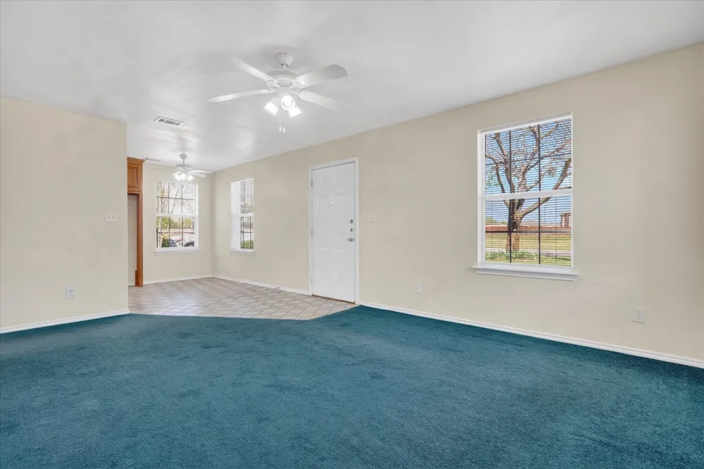 509 W Cedar Street Gunter, TX 75058