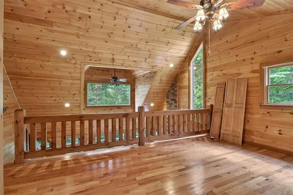 648 Stuart Mountain Road Mineral Bluff, GA 30559