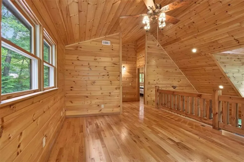 648 Stuart Mountain Road Mineral Bluff, GA 30559