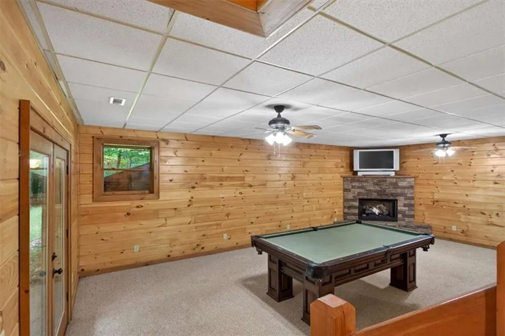 648 Stuart Mountain Road Mineral Bluff, GA 30559