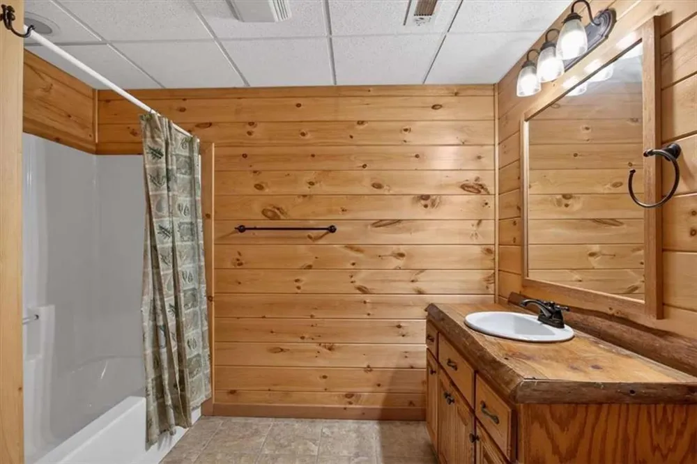 648 Stuart Mountain Road Mineral Bluff, GA 30559