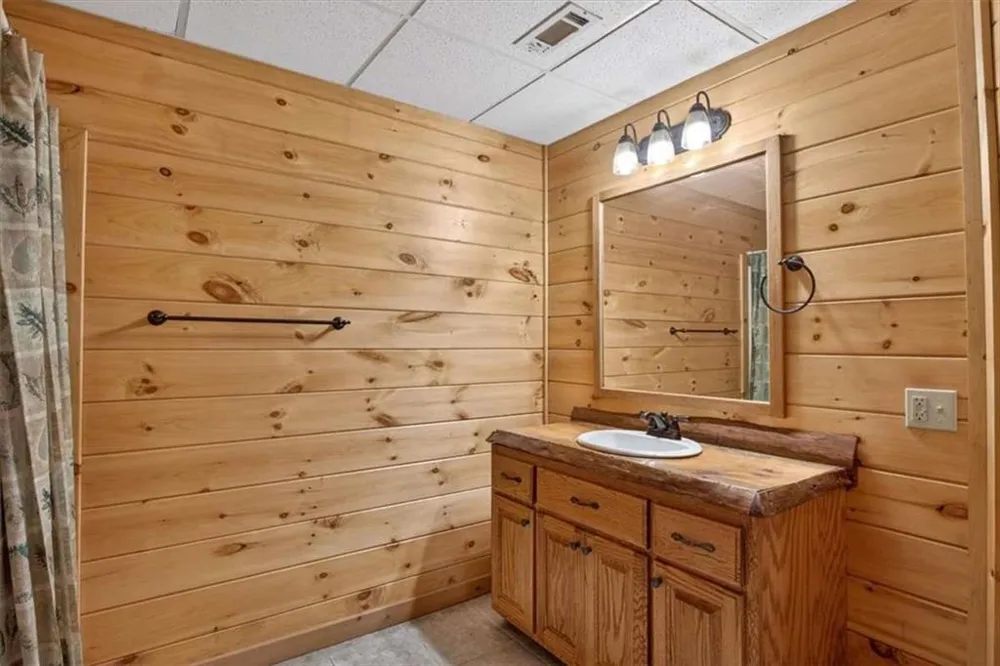 648 Stuart Mountain Road Mineral Bluff, GA 30559