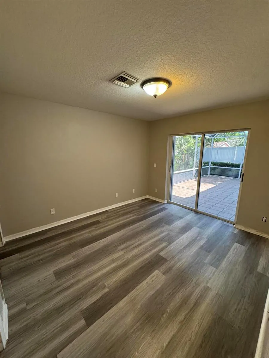 1536 Lawnwood Circle #3 Fort Pierce, FL 34950