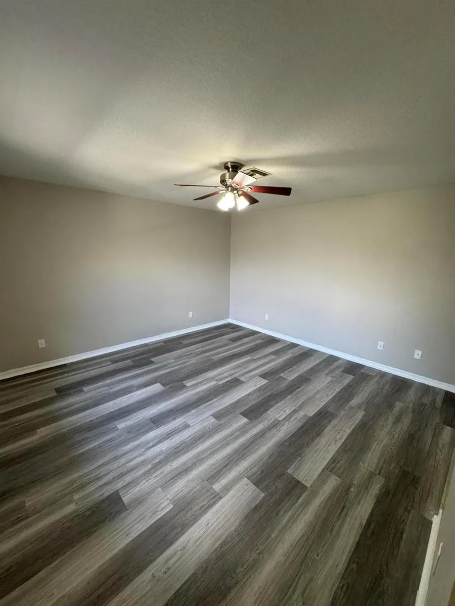 1536 Lawnwood Circle #3 Fort Pierce, FL 34950