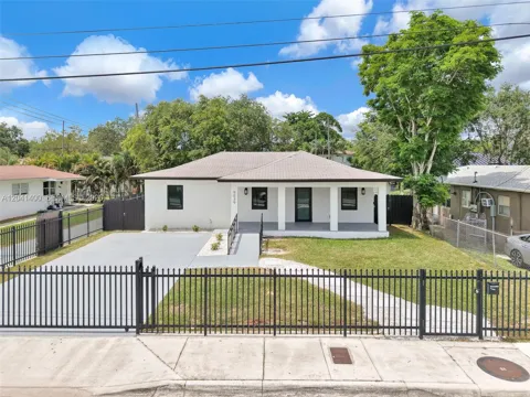 6039 SW 63rd Ter