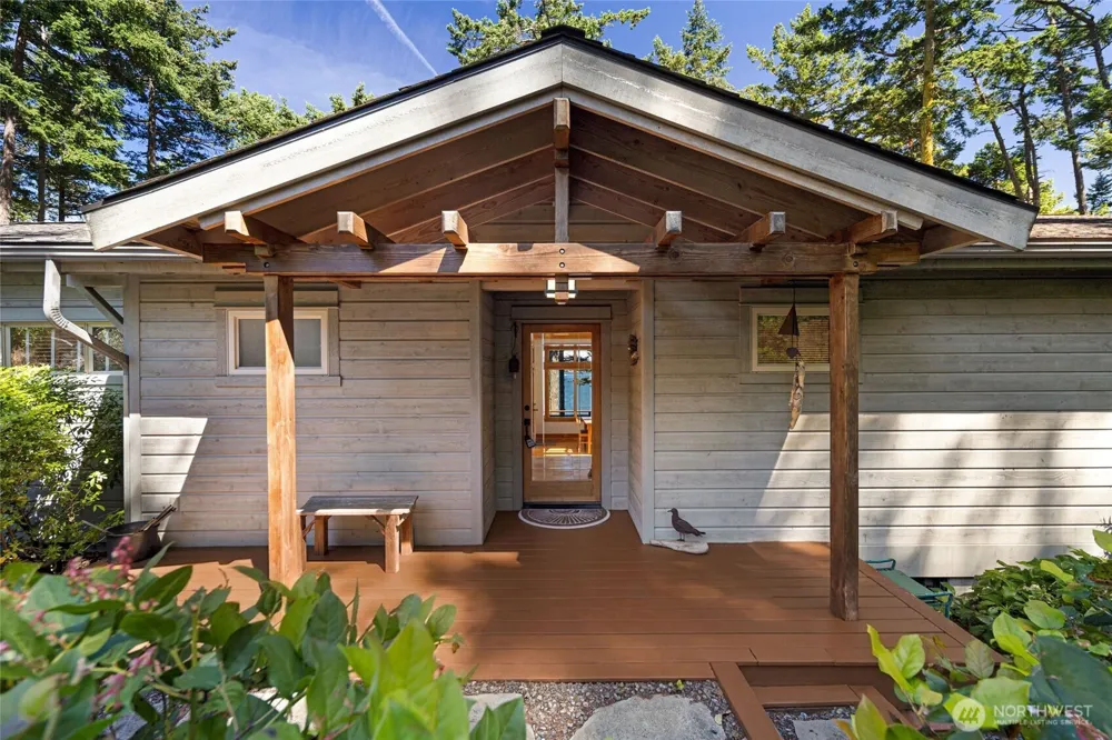 976 San Juan Drive Friday Harbor, WA 98250