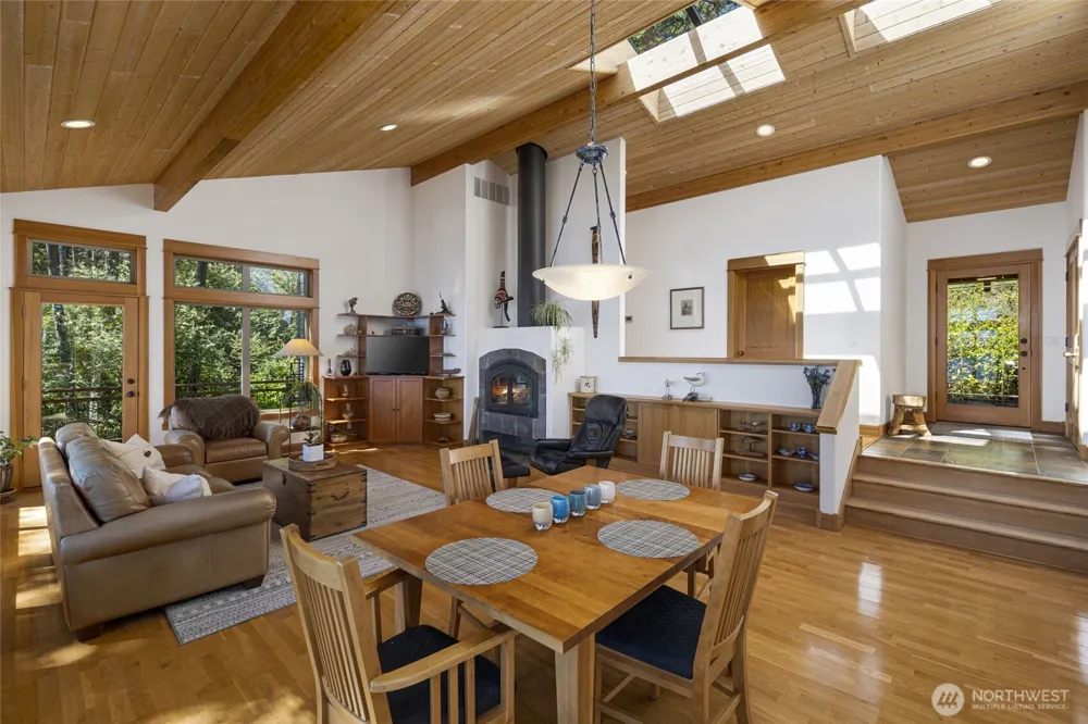 976 San Juan Drive Friday Harbor, WA 98250