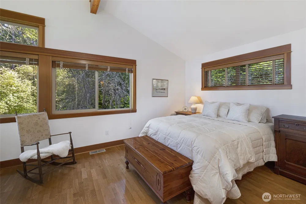 976 San Juan Drive Friday Harbor, WA 98250