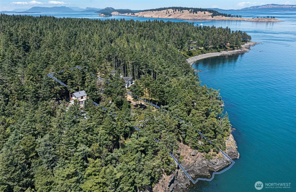 976 San Juan Drive Friday Harbor, WA 98250