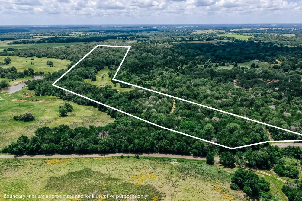 9713 County Road 316 Caldwell, TX 77836