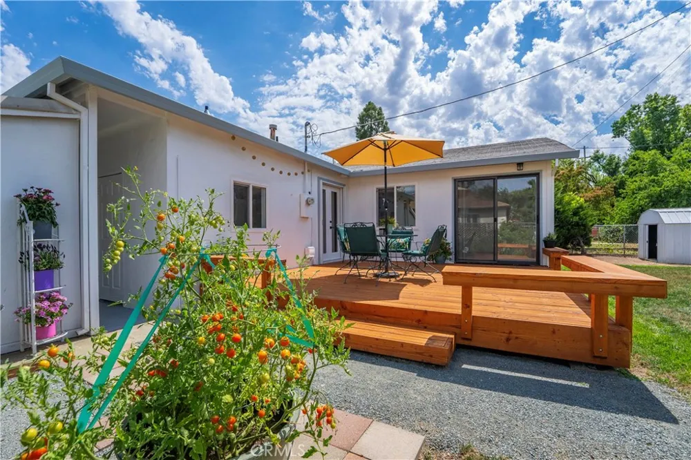 1450 Walnut Red Bluff, CA 96080