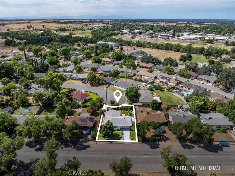 1450 Walnut Red Bluff, CA 96080