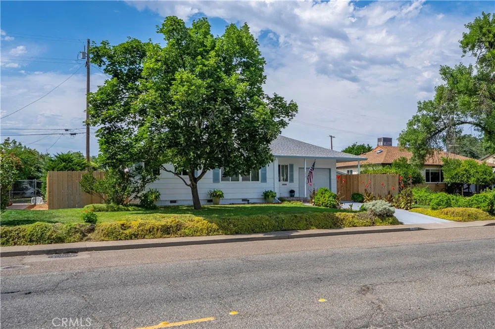 1450 Walnut Red Bluff, CA 96080
