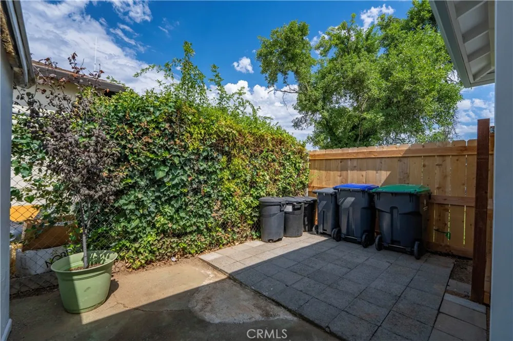 1450 Walnut Red Bluff, CA 96080