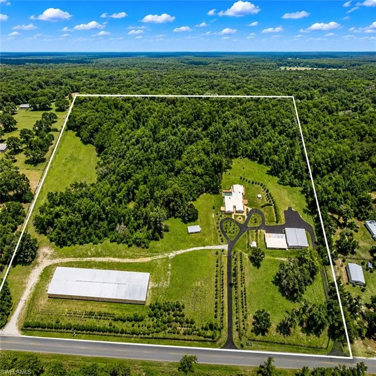 27255 HICKORY HILL ROAD Brooksville, FL 34602