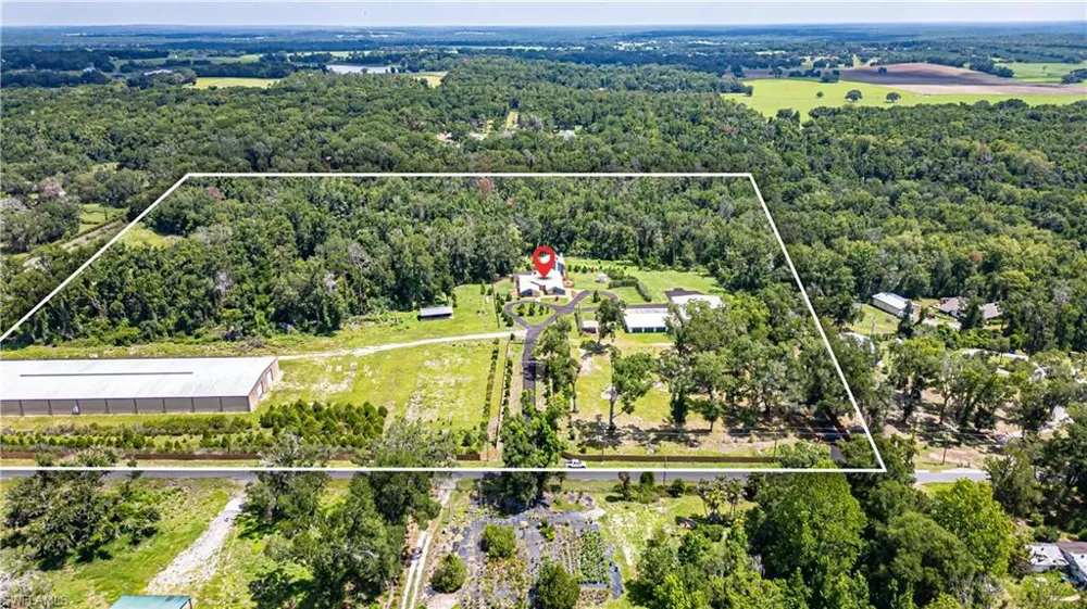 27255 HICKORY HILL ROAD Brooksville, FL 34602